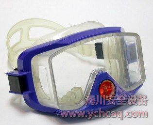 Ǳˮ�ڱǰ�����